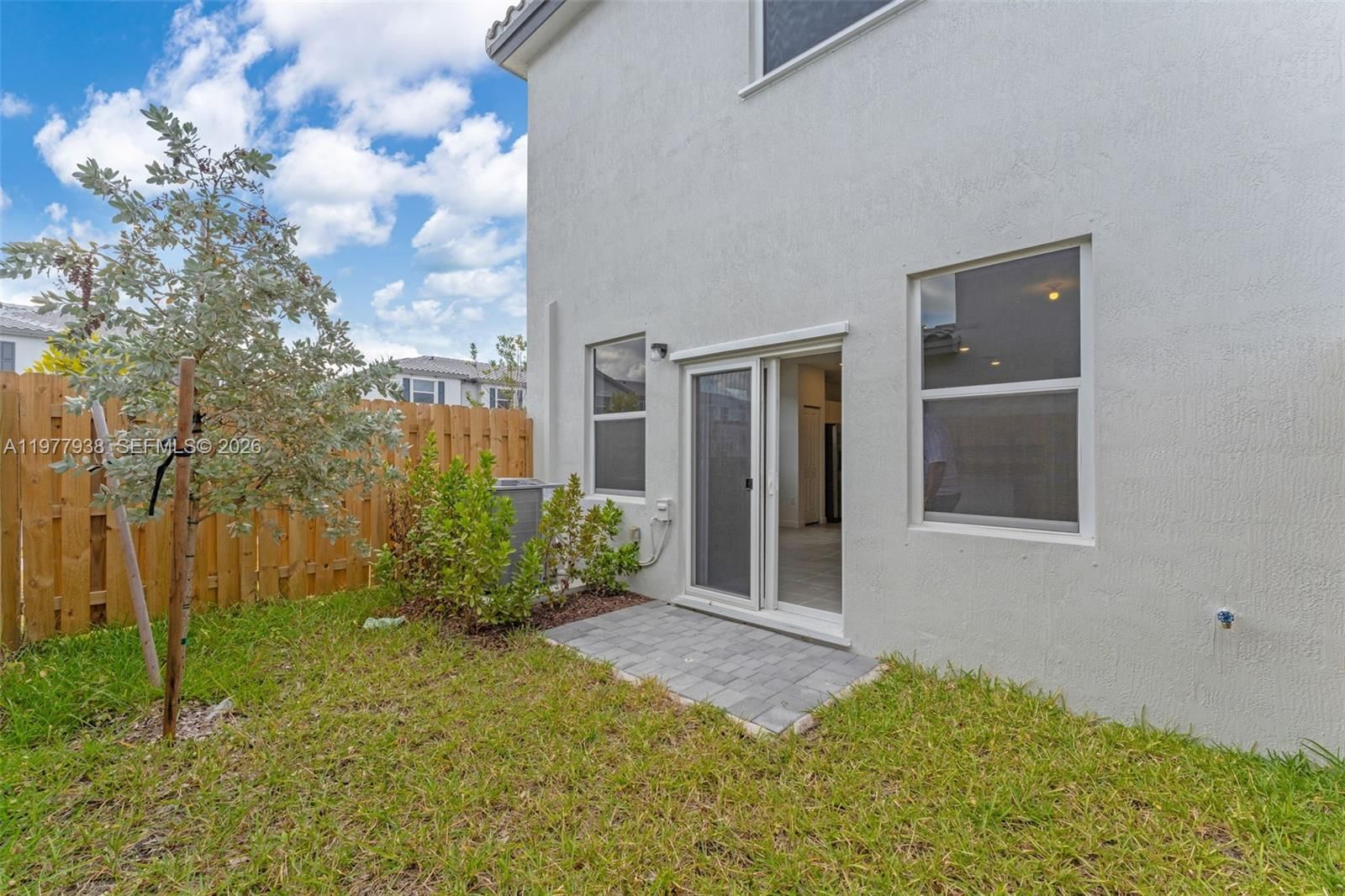 191 SE 11th Ave - 30