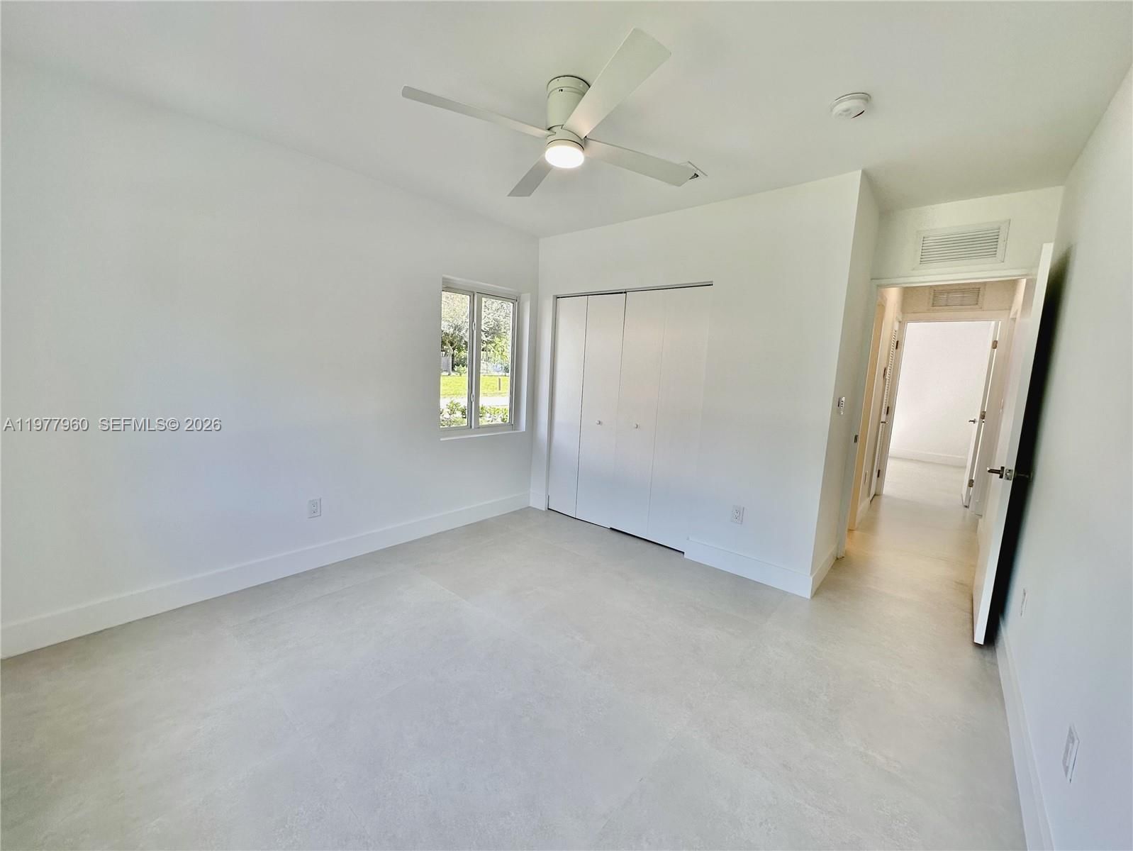 12125 NE 7th Ave - 17