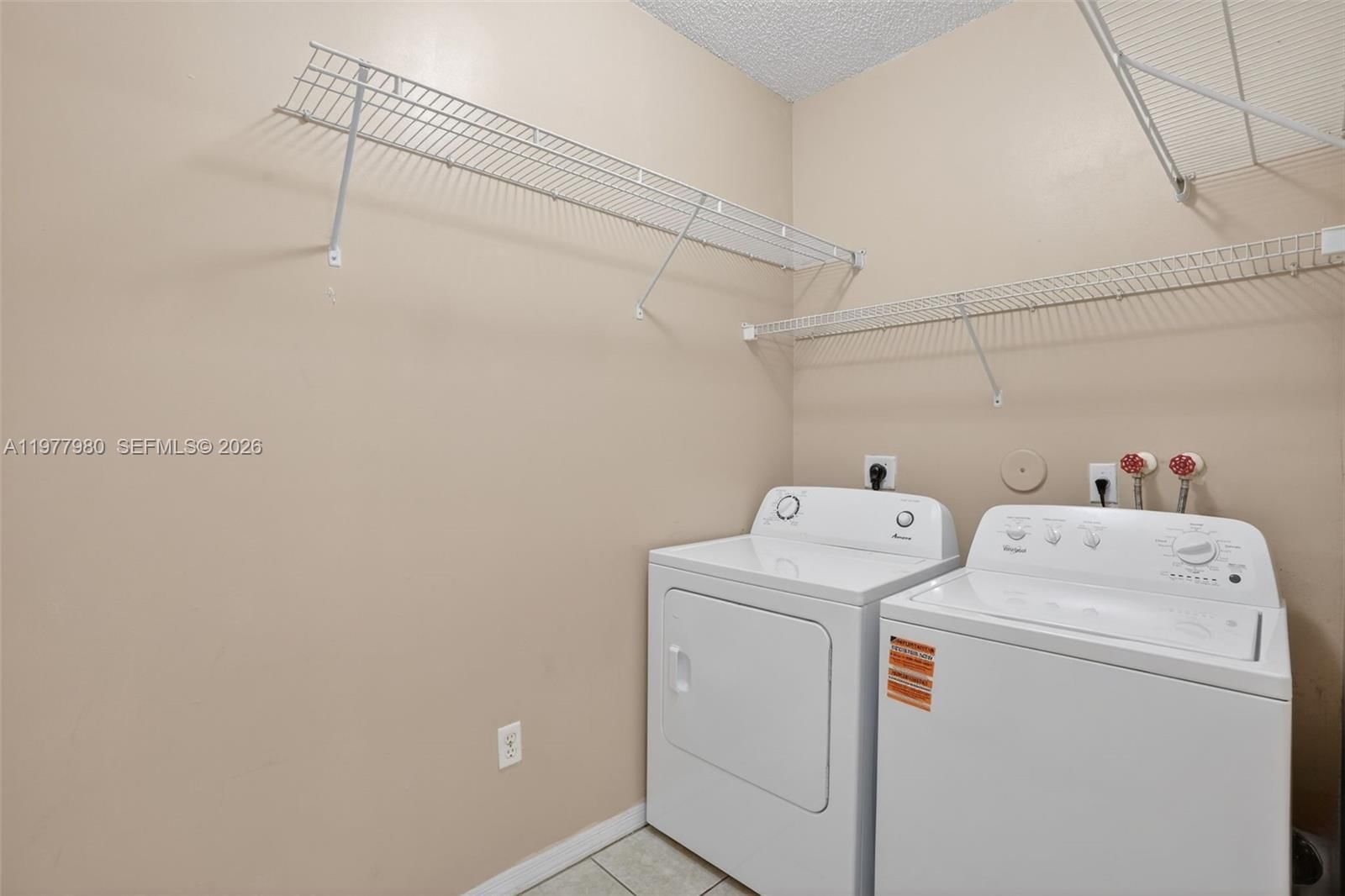 2209 SE 24th Pl, Unit 2209 - 8