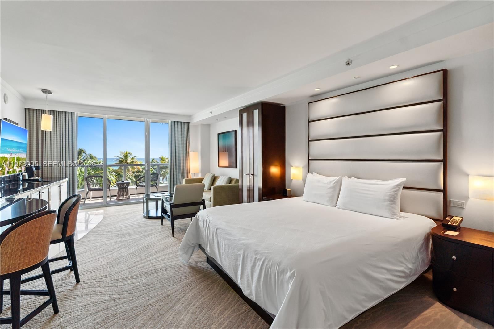 4391 COLLINS AVE, Unit 412 - 2