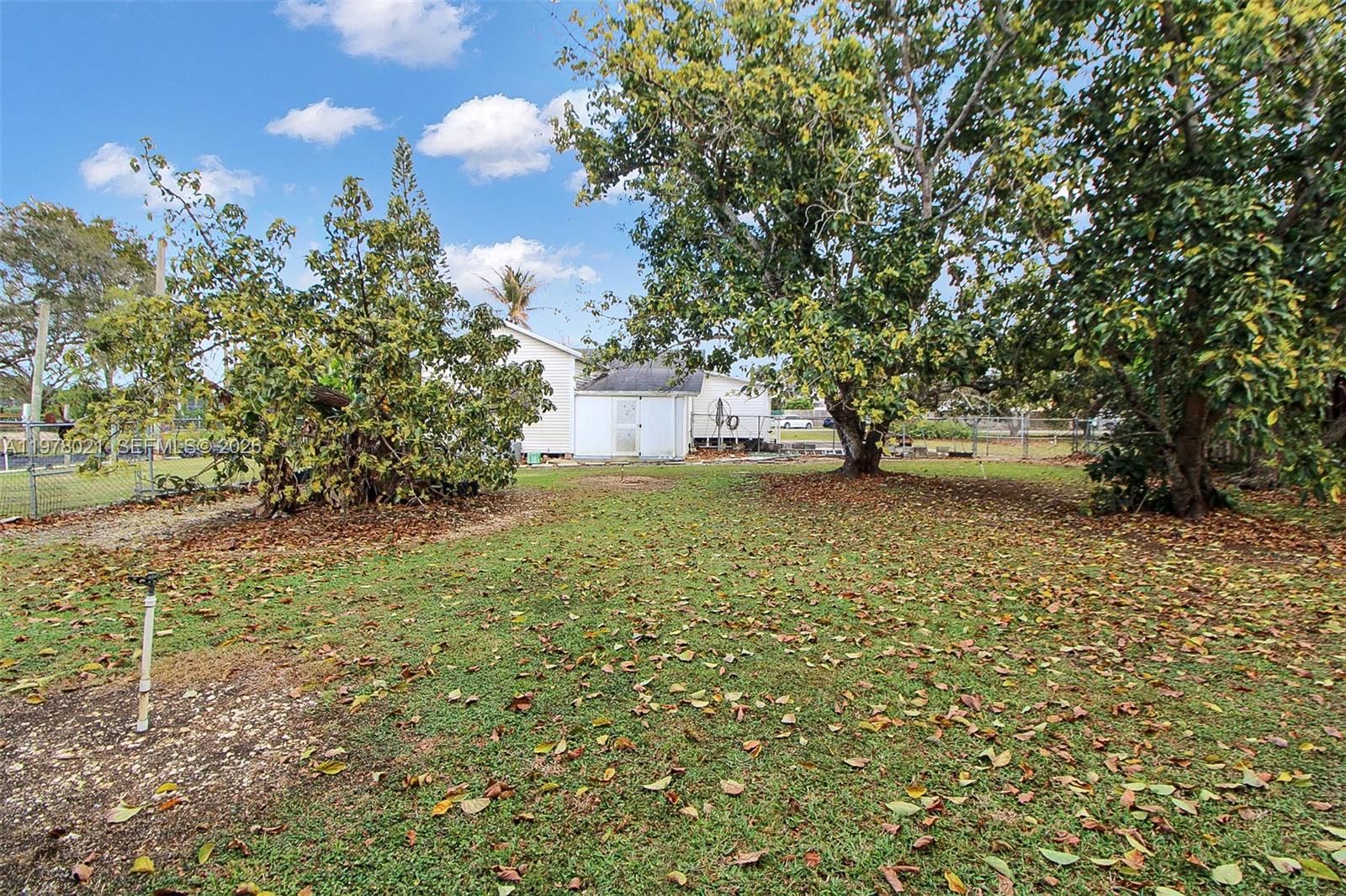 26500 SW 187th Ave - 33