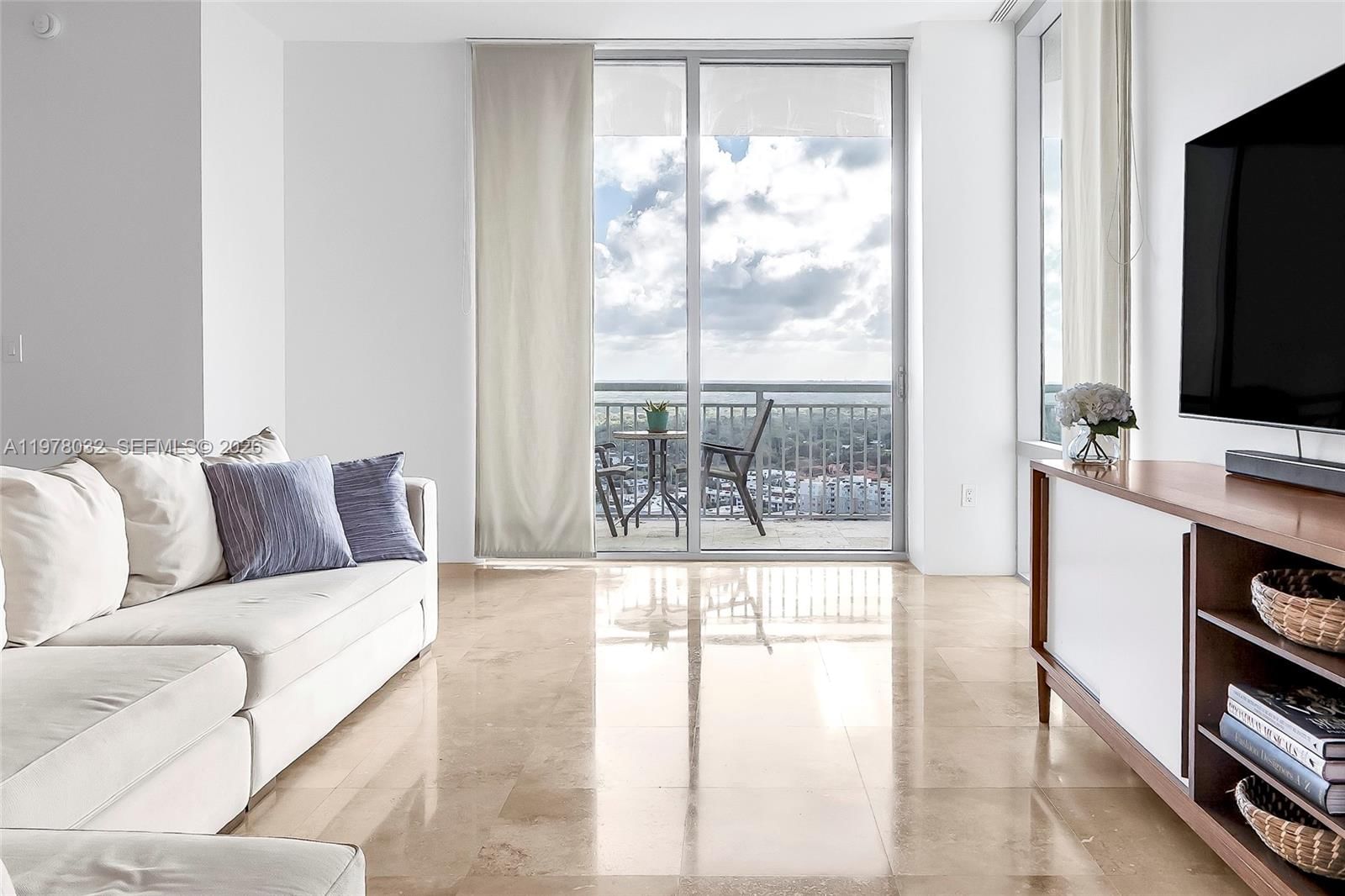 9066 SW 73rd Ct, Unit PH2402 - 18