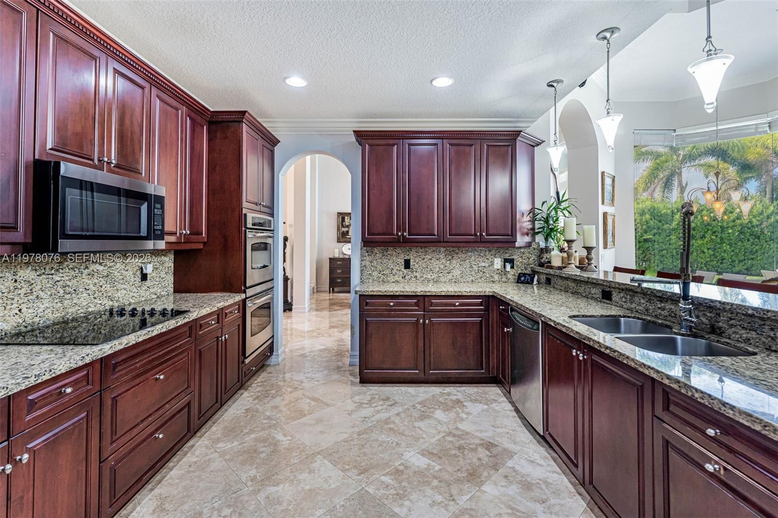 10221 BLUE PALM ST - 11