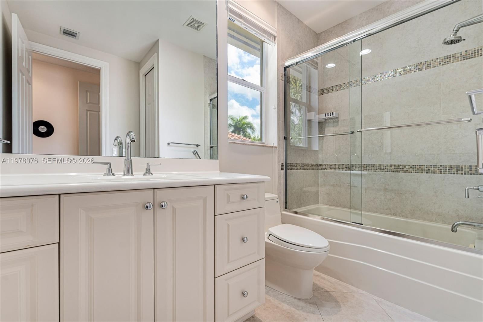 10221 BLUE PALM ST - 32