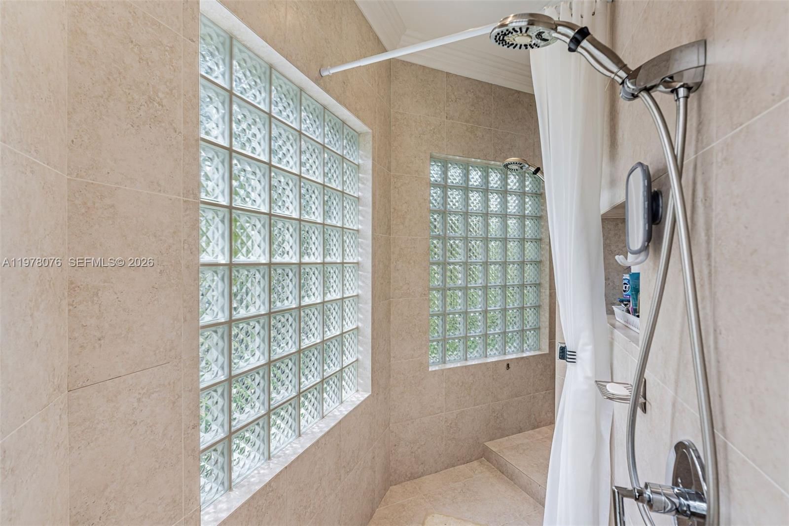 10221 BLUE PALM ST - 45