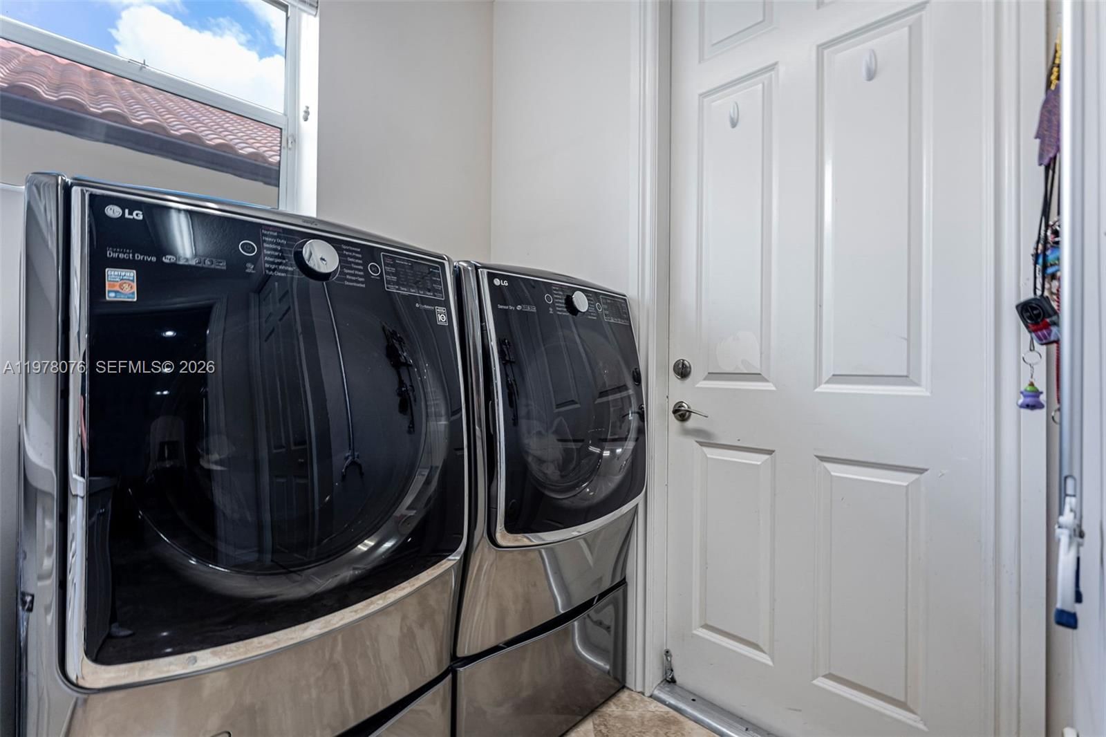 10221 BLUE PALM ST - 49