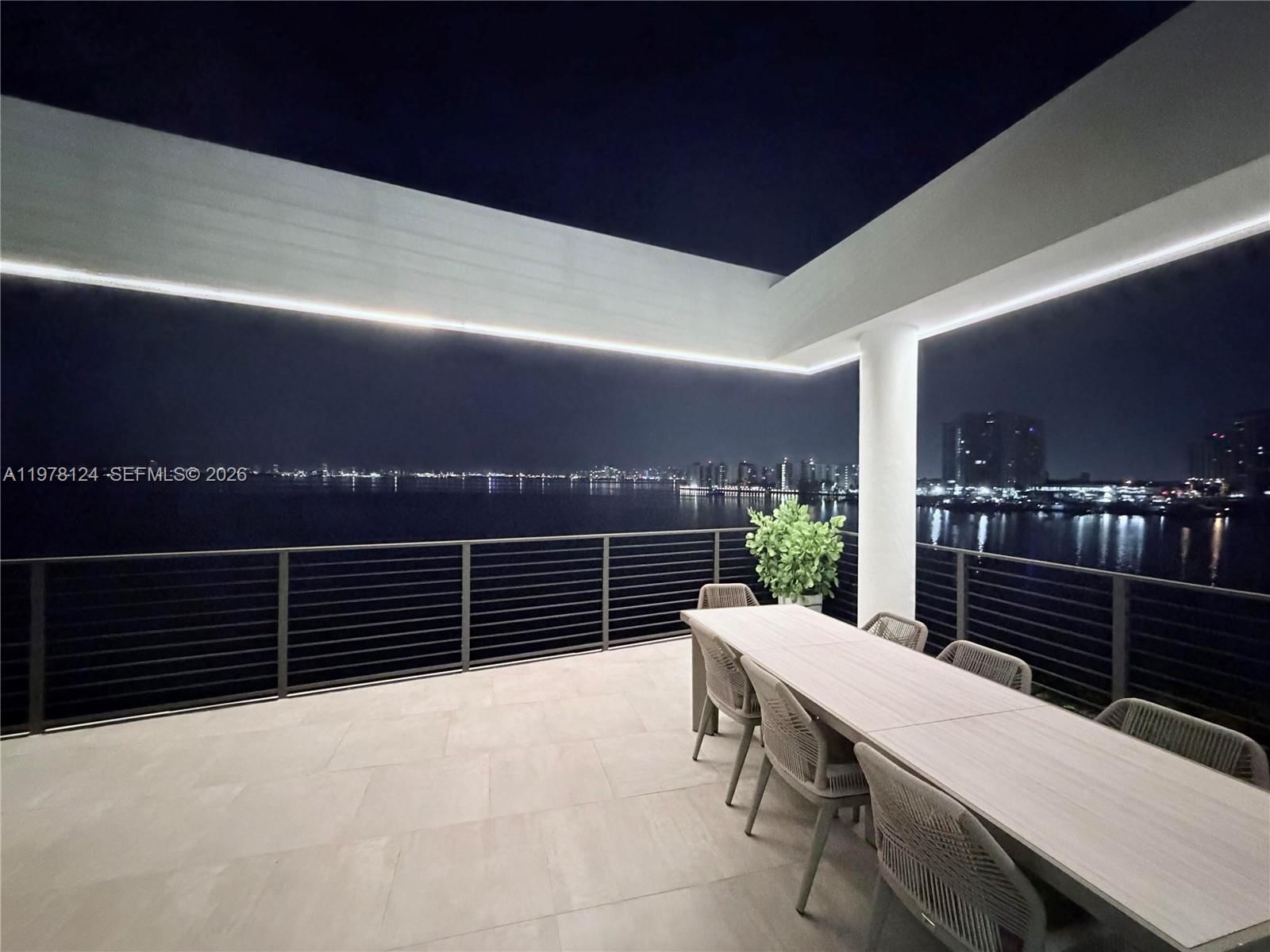 1930 BAY DR, Unit 4 - 33