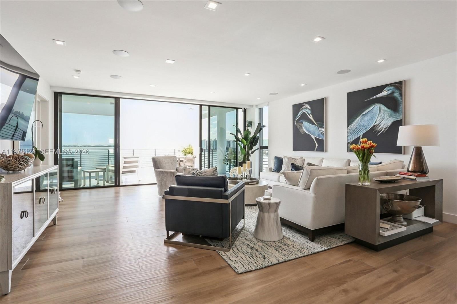 1930 BAY DR, Unit 4 - 38