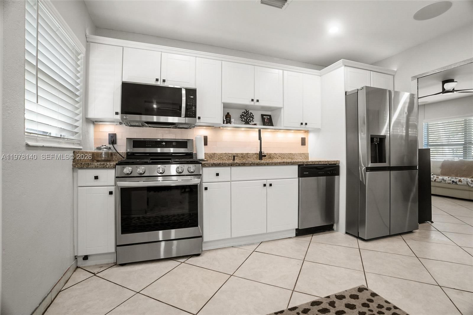 5324 NE 3rd Ter - 10