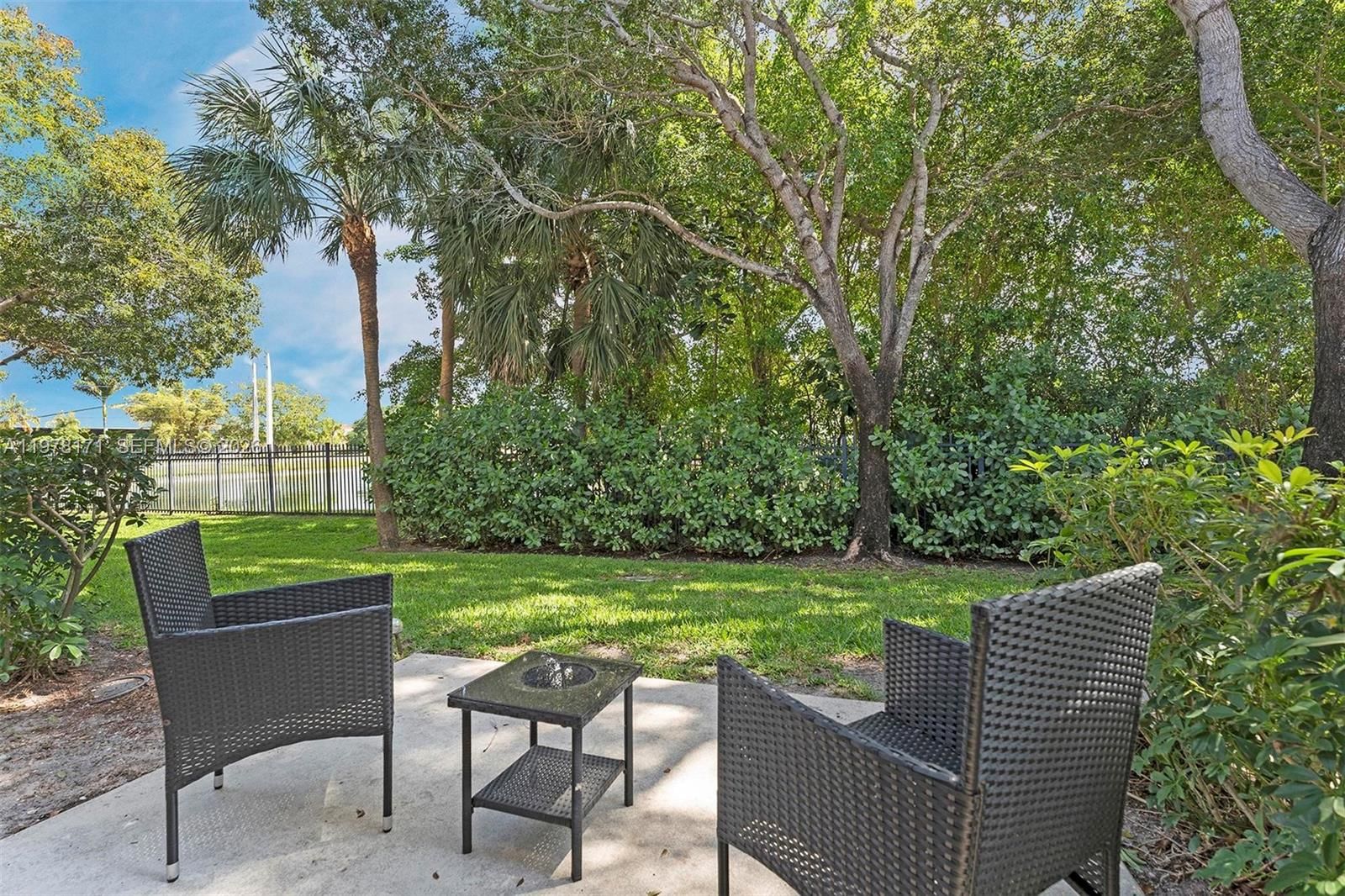 772 NW 132nd Ave - 30