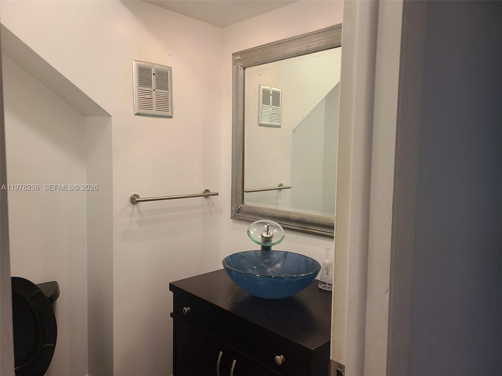 29 SEVILLE CIR, Unit 4-49 - 5