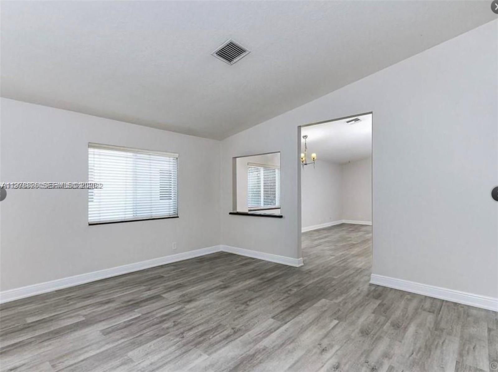 1213 SW 46th Way - 15