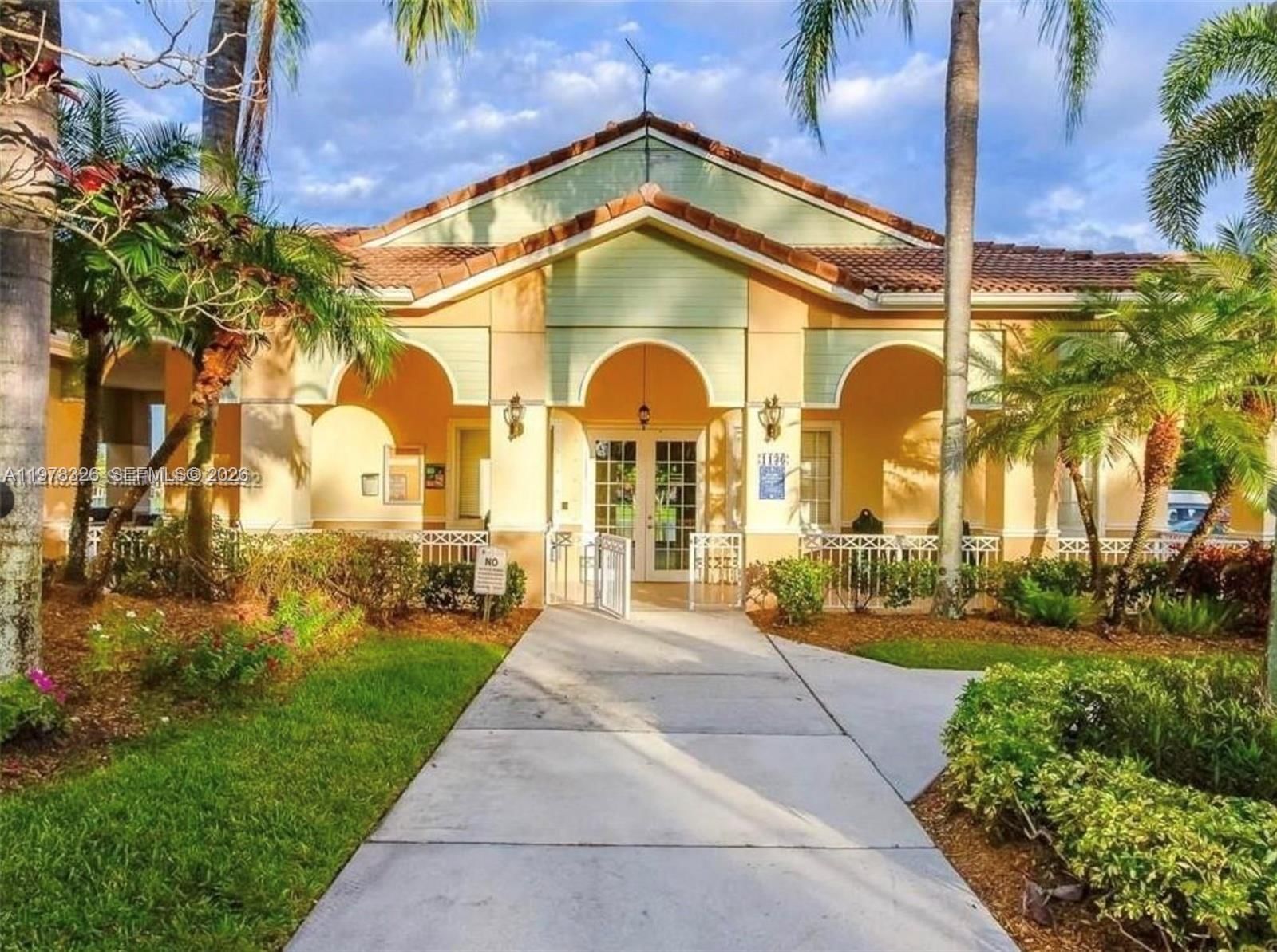 1213 SW 46th Way - 16