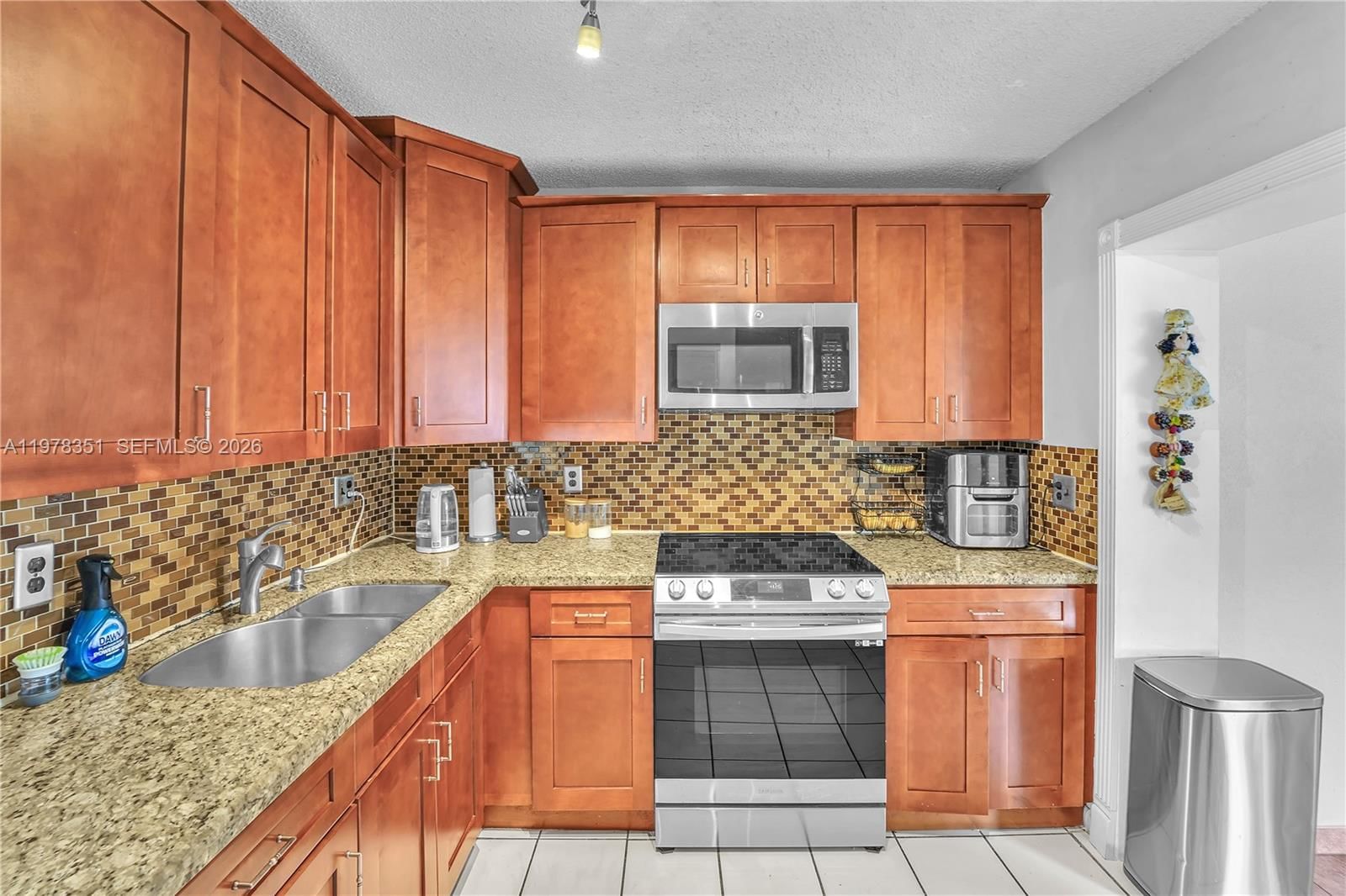 20750 SW 103rd Ct - 7