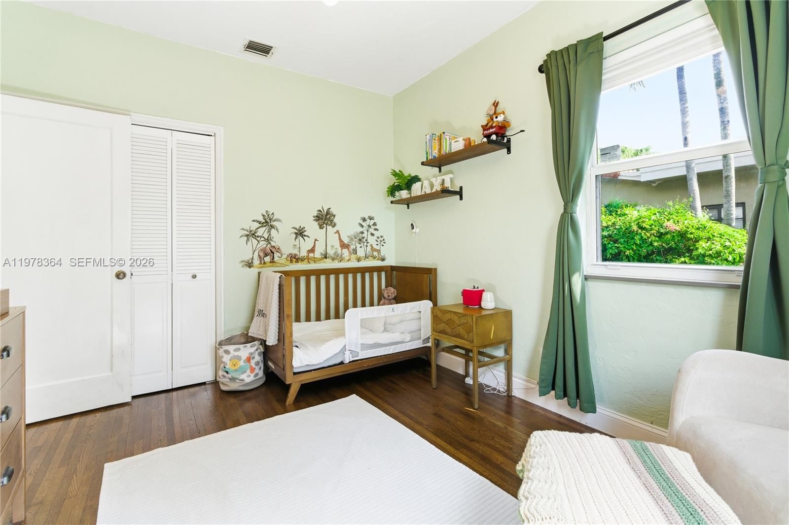 640 NE 115th St - 11