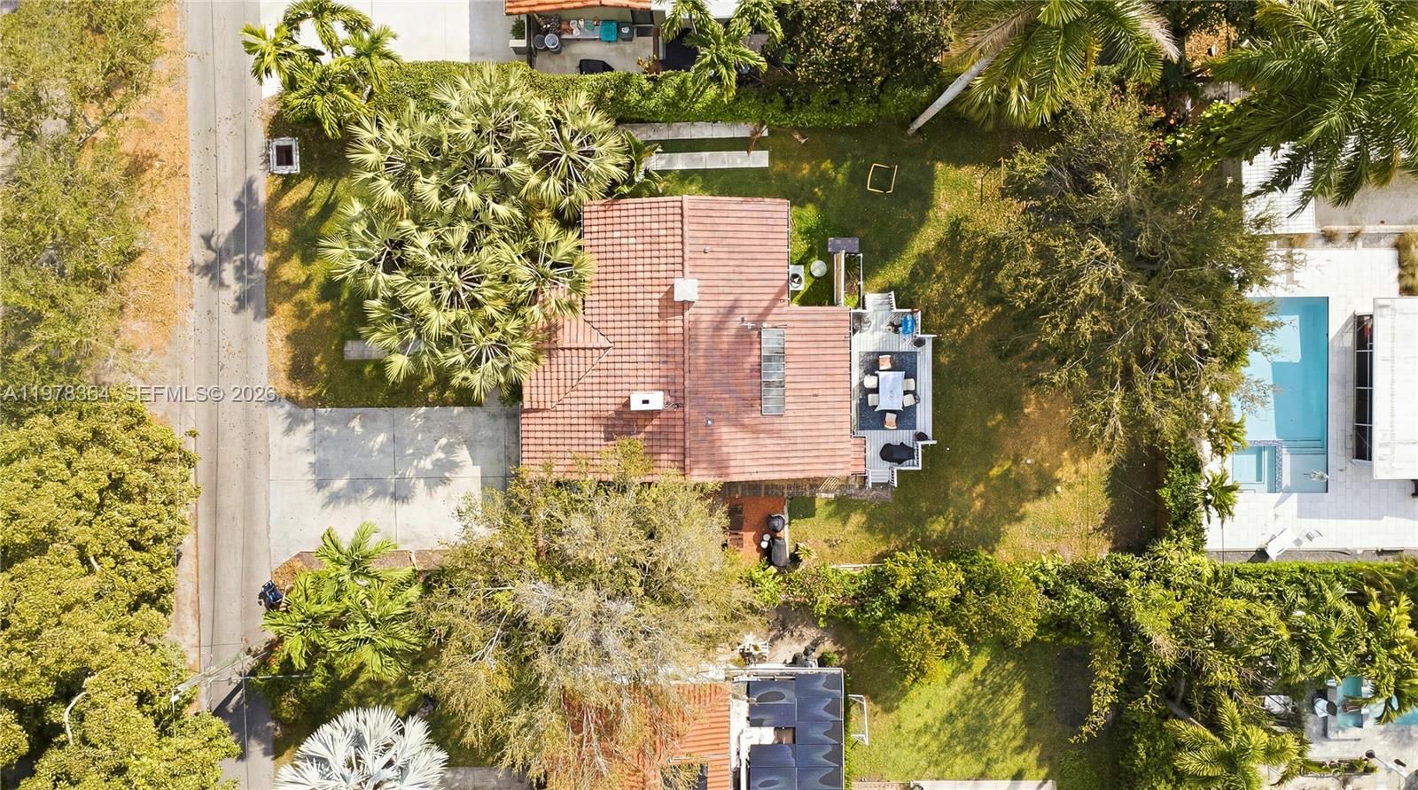 640 NE 115th St - 30