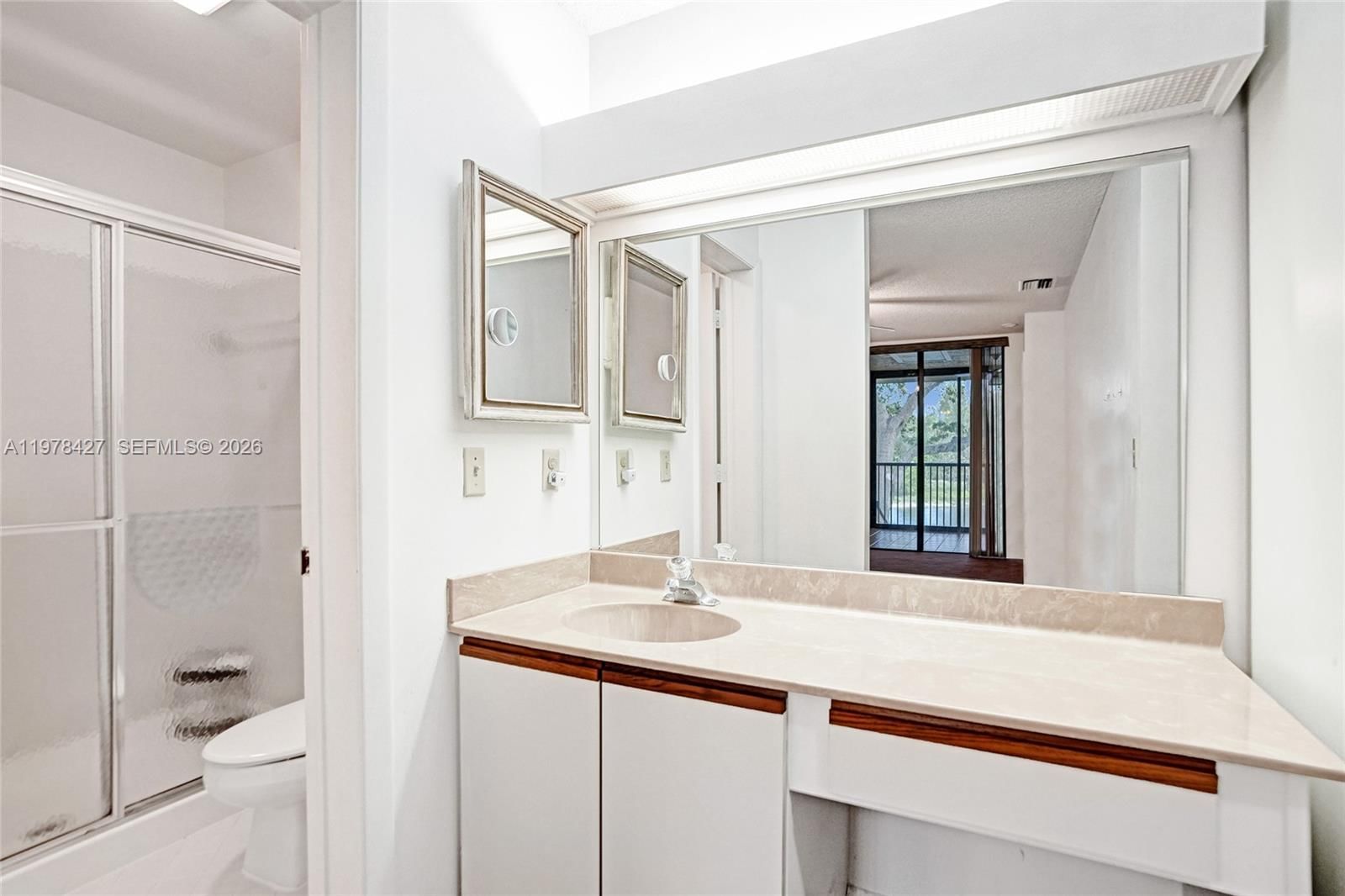 2541 N Carambola Cir N, Unit 1832 - 19