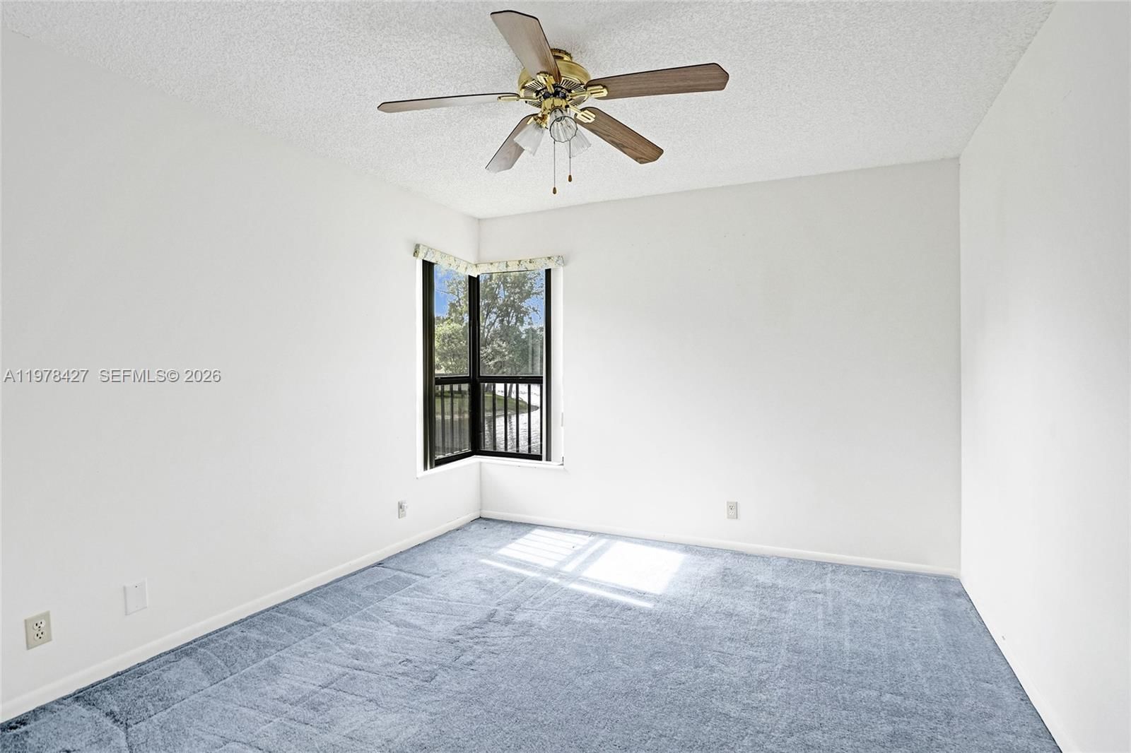 2541 N Carambola Cir N, Unit 1832 - 24