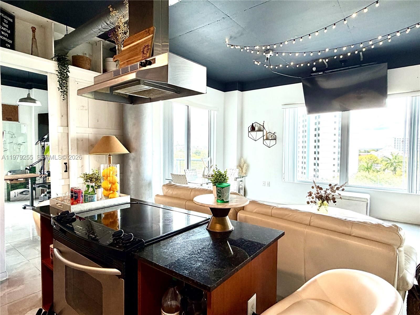 10 SW S RIVER DR, Unit 715 - 1