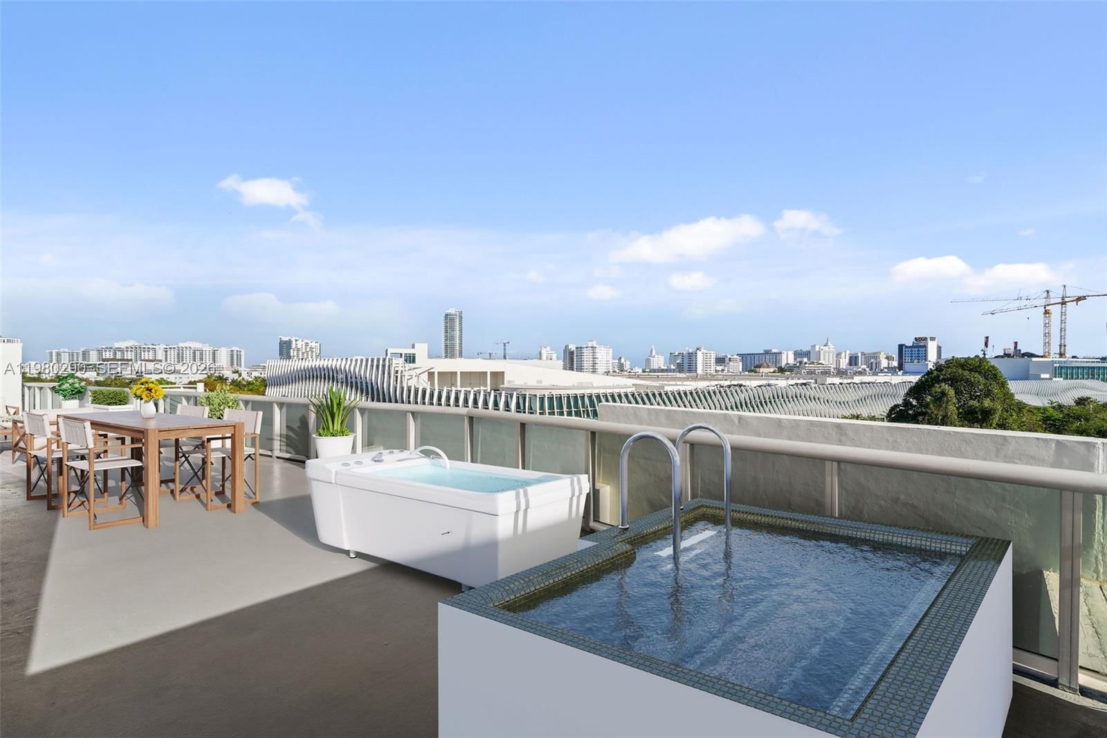 2001 MERIDIAN AVE, Unit PH-16 - 1