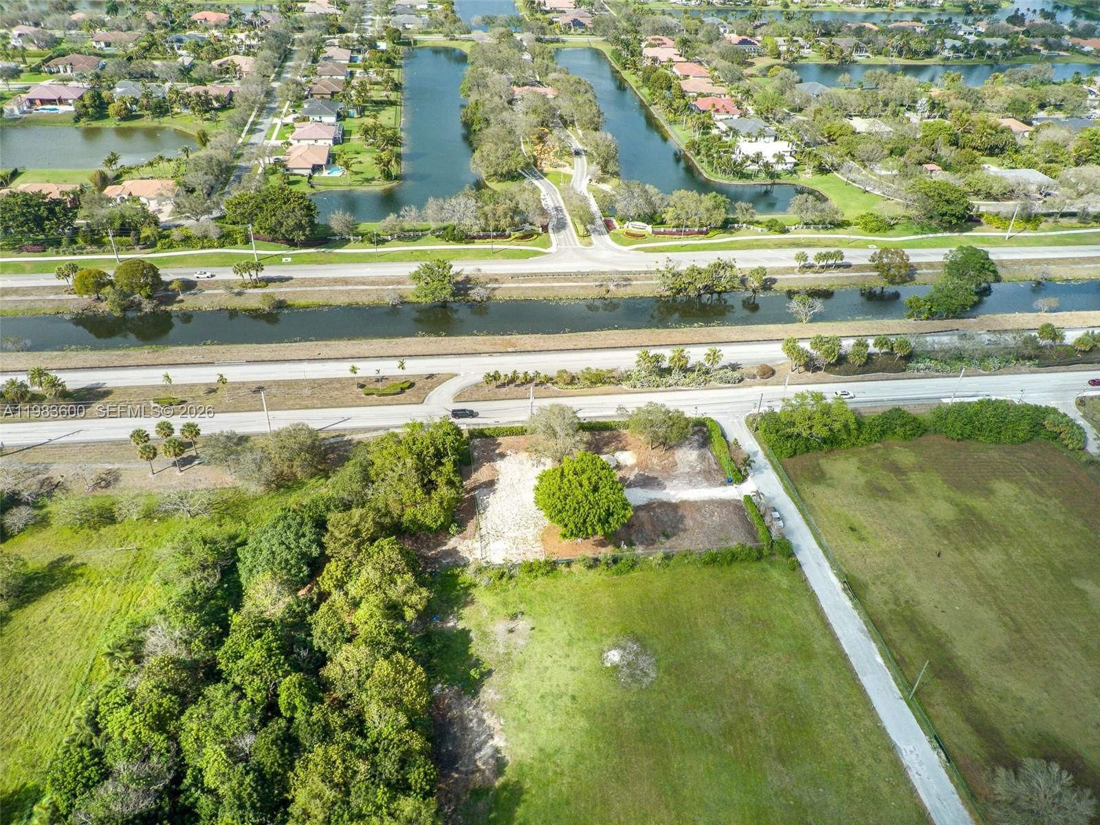 4501 SW 135TH AVE - 1