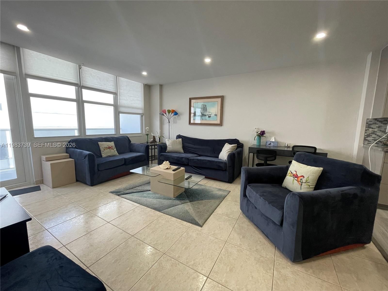 3725 S OCEAN DR, Unit 911 - 1