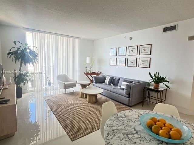 18800 NE 29TH AVE, Unit 1021 - 1