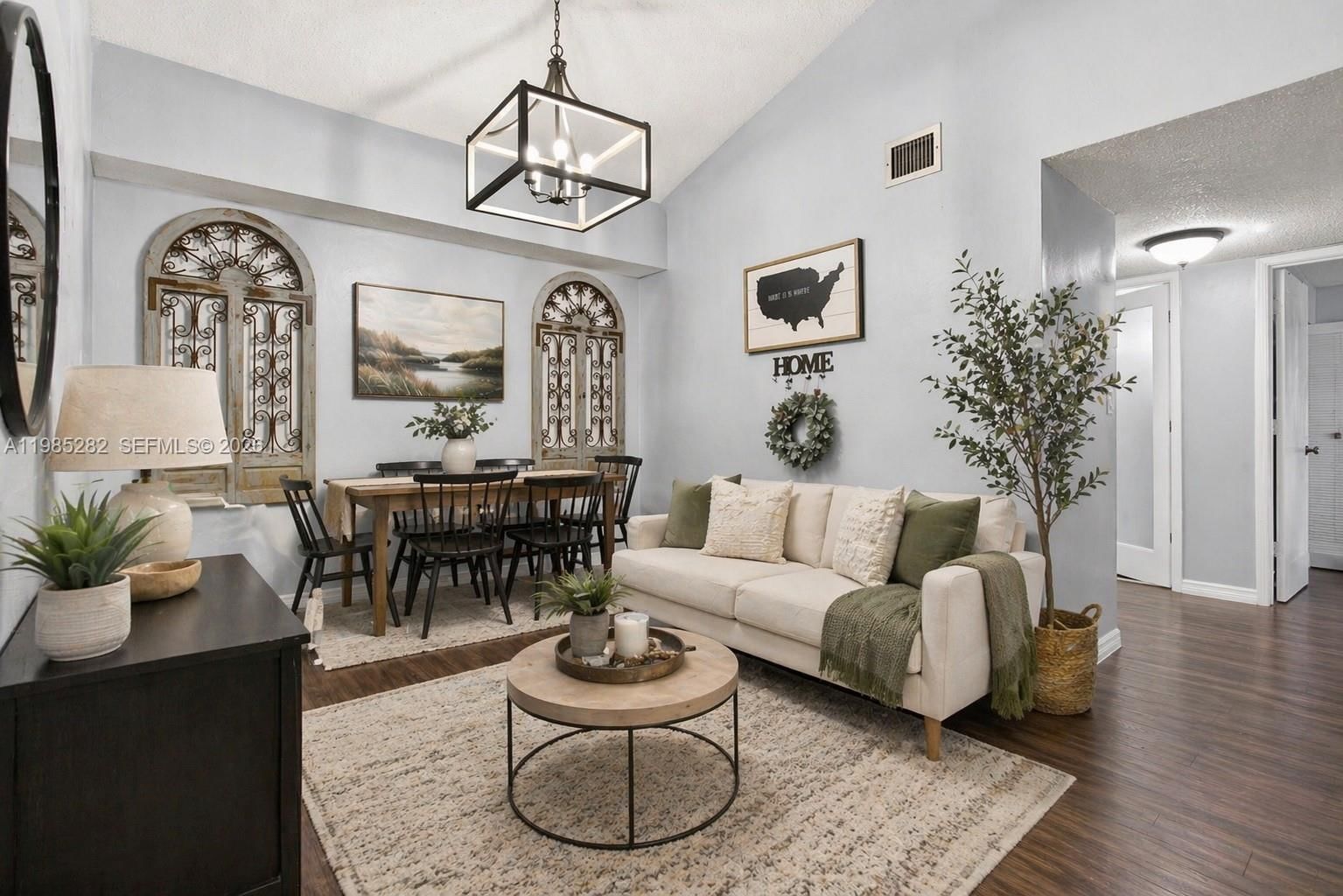 3001 N OAKLAND FOREST DR, Unit 302 - 1