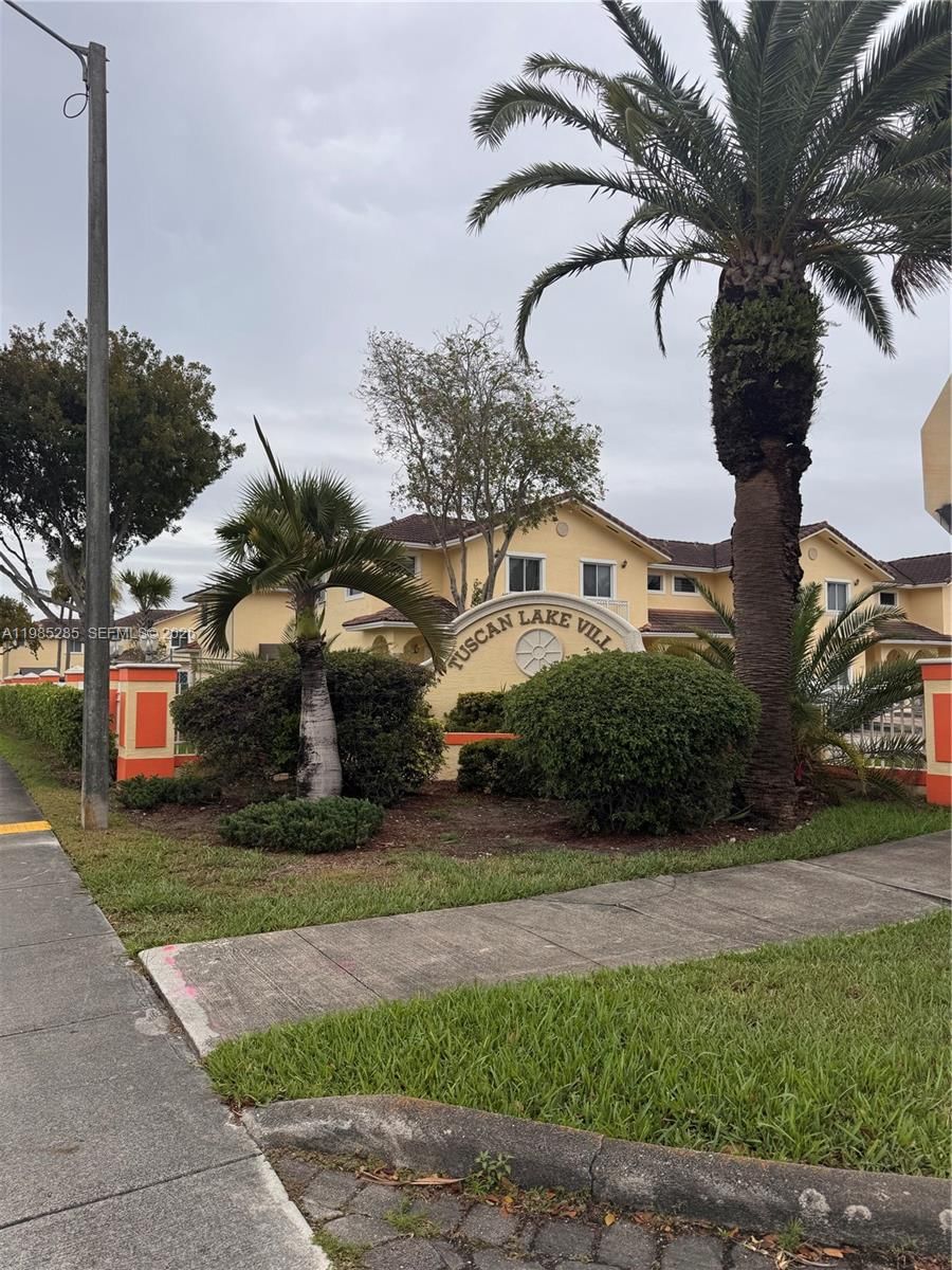 7400 NW 178TH ST, Unit 7400 - 1