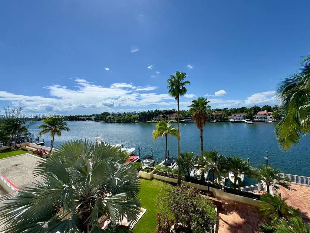 5600 COLLINS AVE, Unit 5L - 1