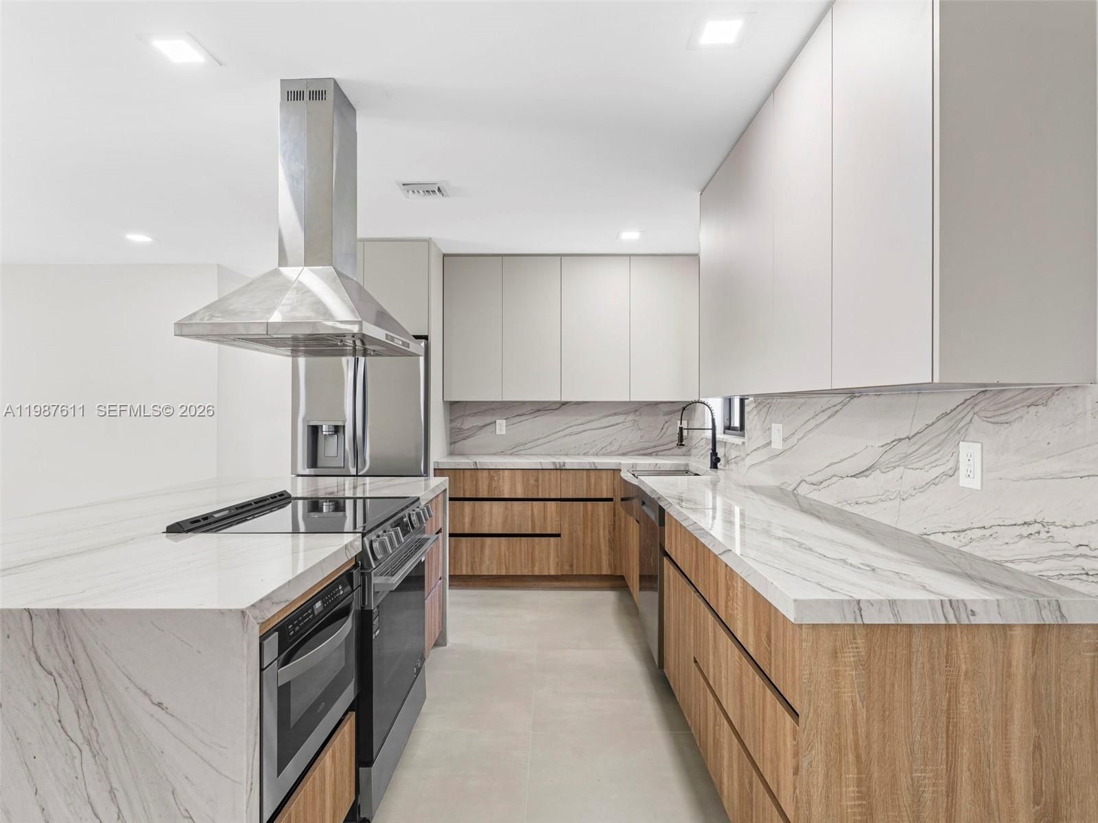 610 NE 164TH TER - 1