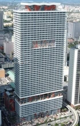 50 BISCAYNE BLVD, Unit 4909 - 1