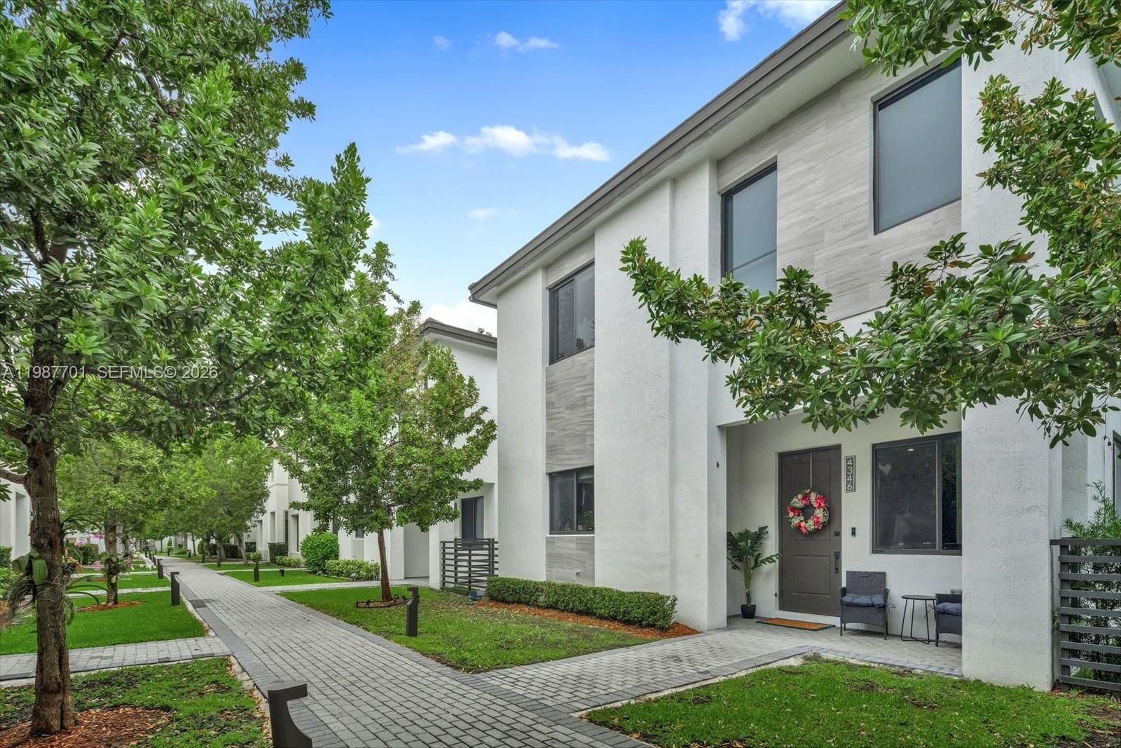 4346 NW 81st Ave - 1