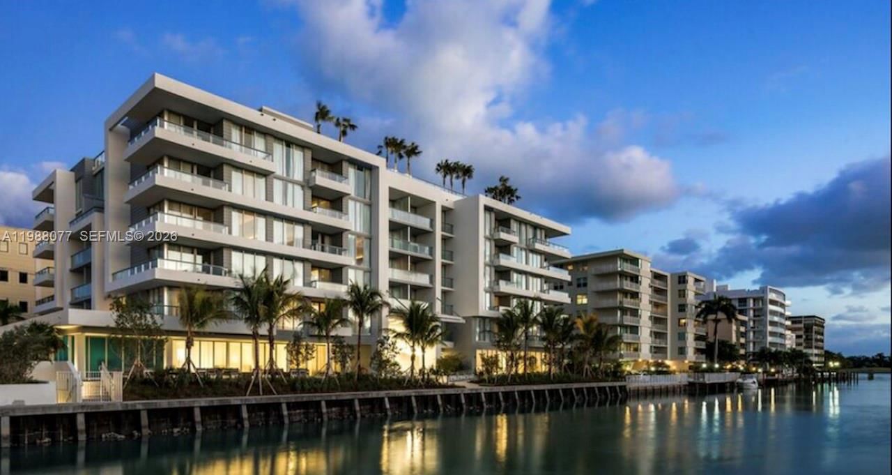 9540 W BAY HARBOR DR, Unit 301 - 1