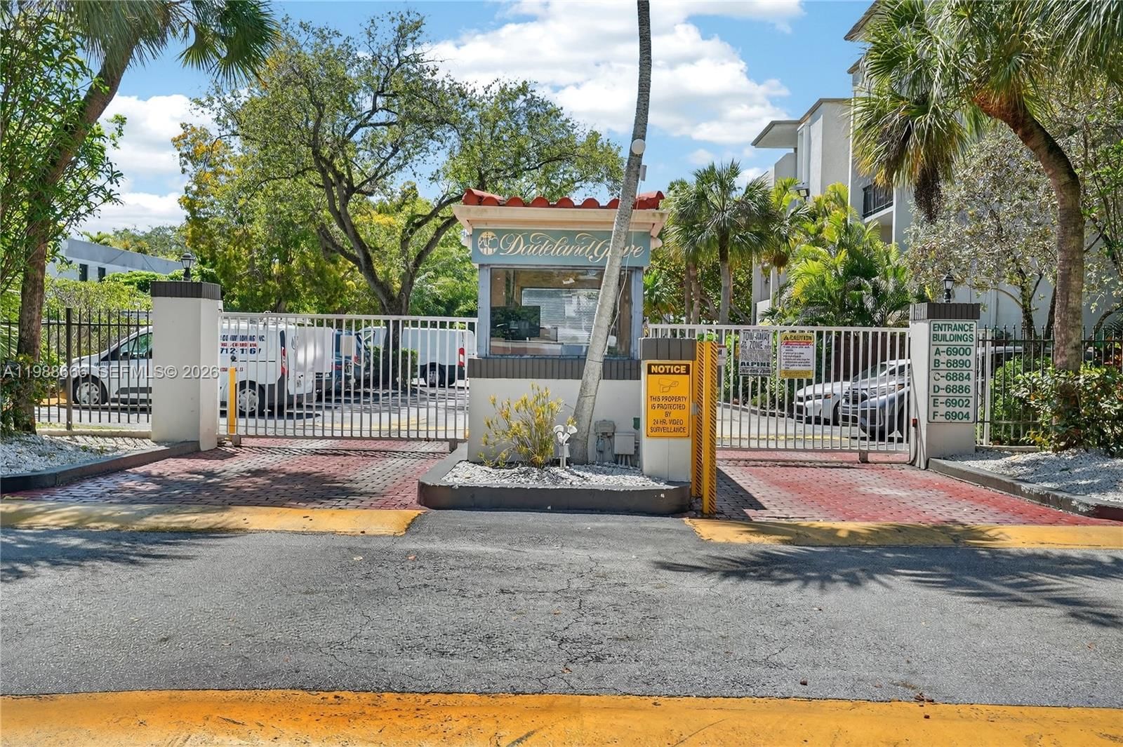 6904 N Kendall Dr, Unit F104 - 1