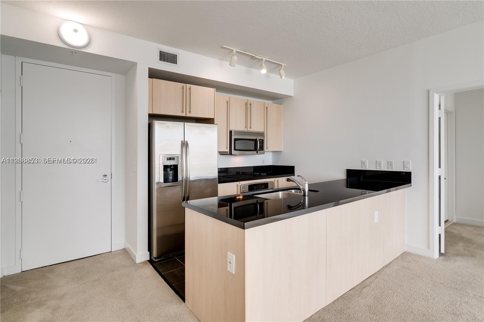 79 SW 12TH ST, Unit 3103-S - 1