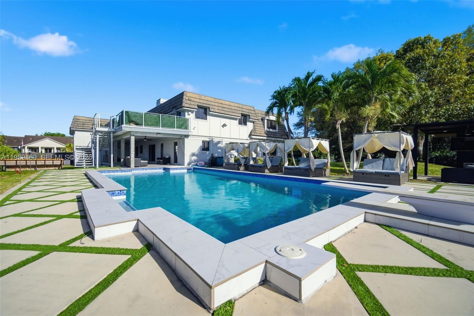 2201 SW 115TH TER - 1