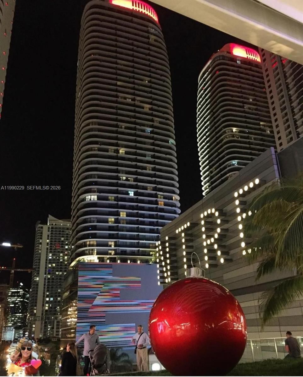 45 SW 9TH ST, Unit 1401 - 1