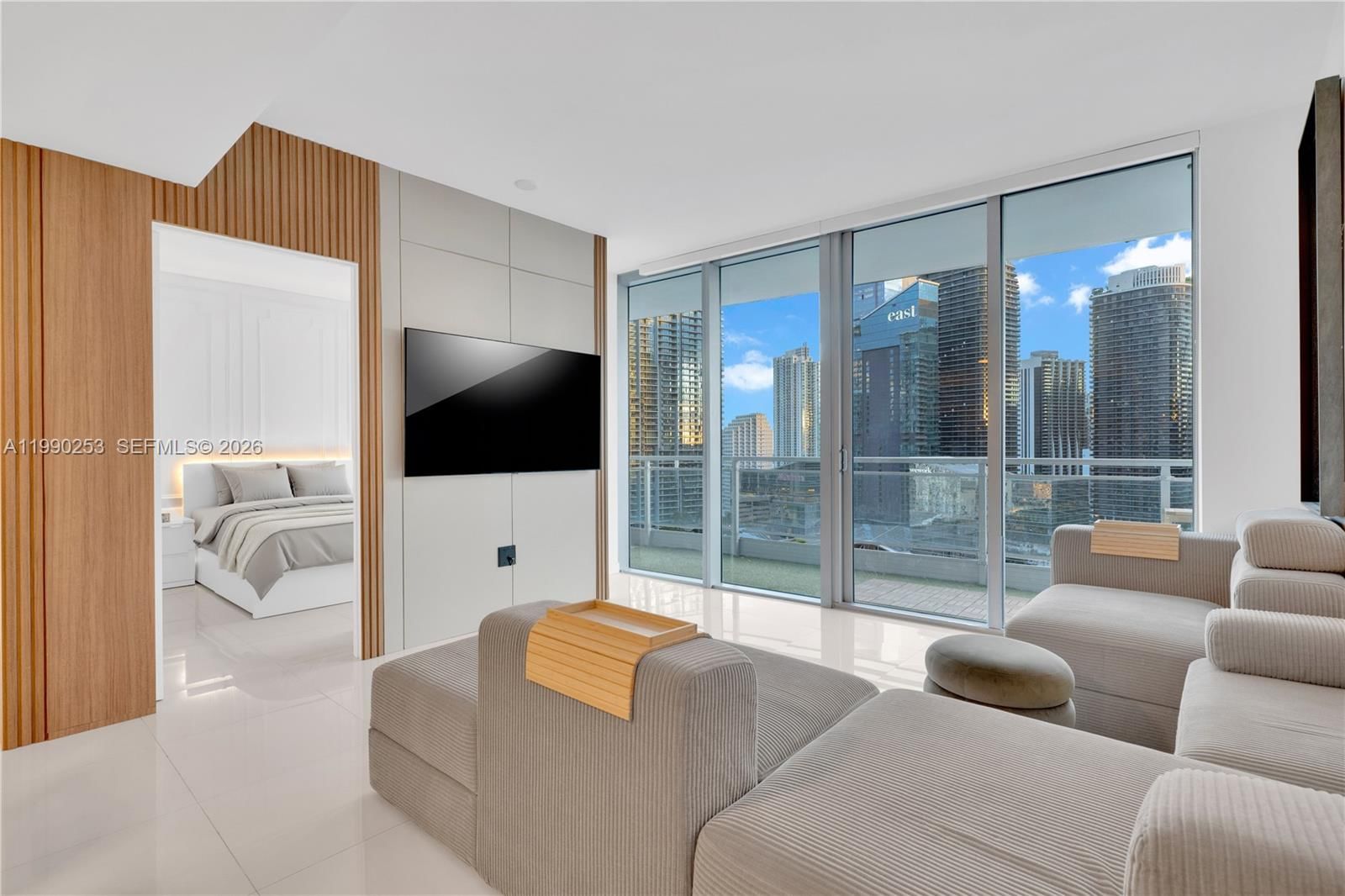 92 SW 3RD ST, Unit 2802 - 1