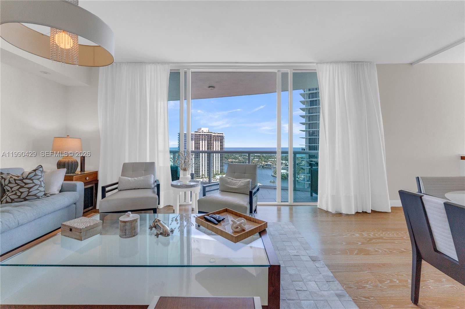 19400 TURNBERRY WAY, Unit 2011 - 1