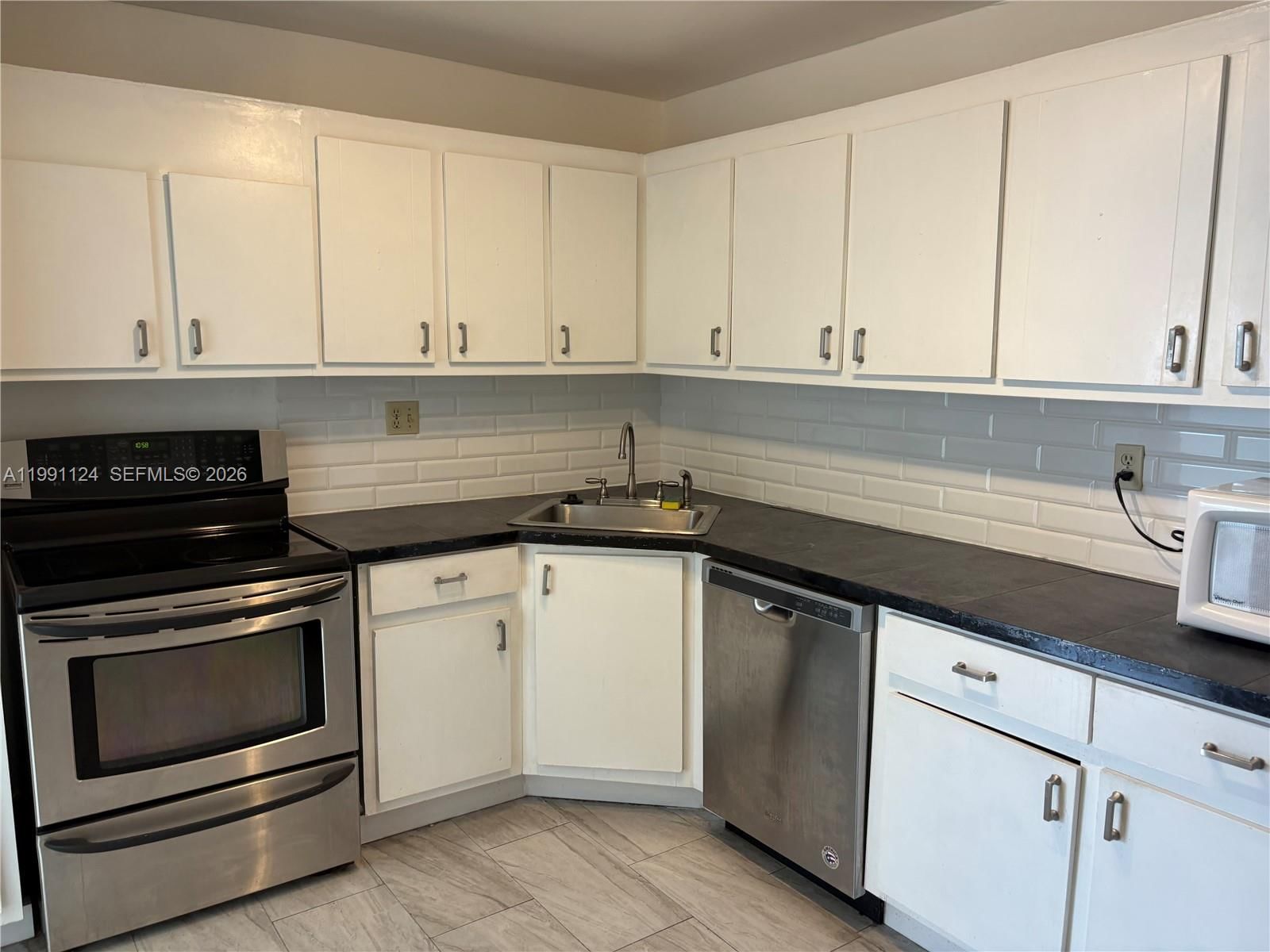 2750 NE 183RD ST, Unit 1912 - 1