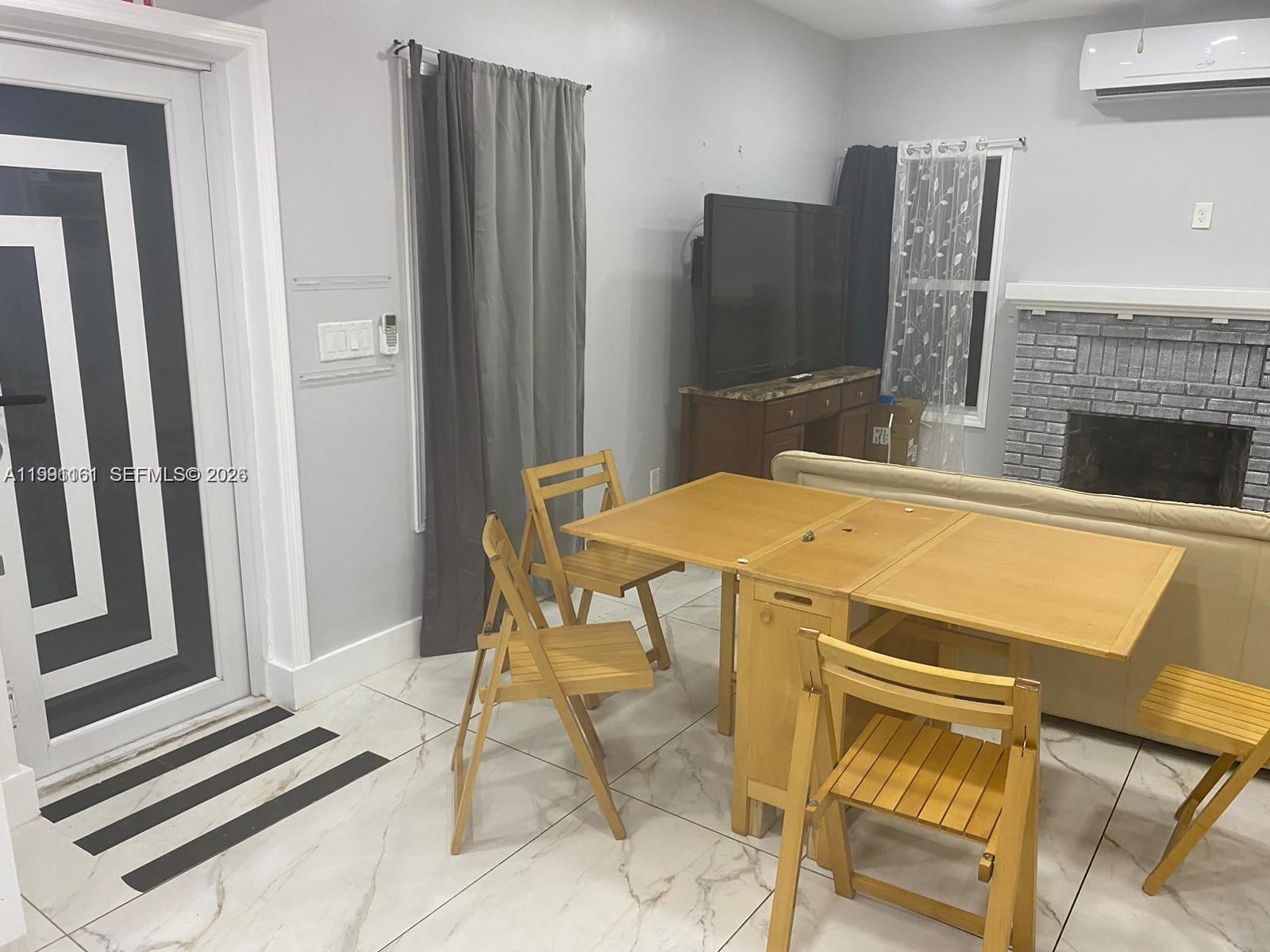 2242 POLK ST, Unit 2 - 1