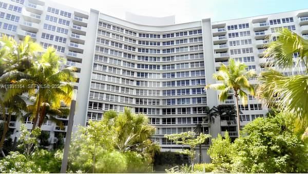 1500 BAY RD, Unit 854S - 1