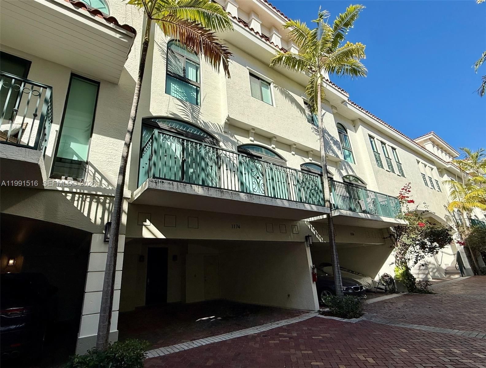 1174 98TH ST, Unit 1174 - 1