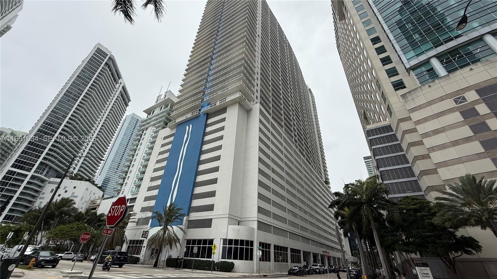 1200 BRICKELL BAY DR, Unit 2216 - 1