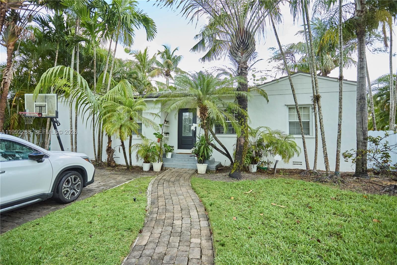 5755 DEVONSHIRE BLVD, Unit 5755 - 1