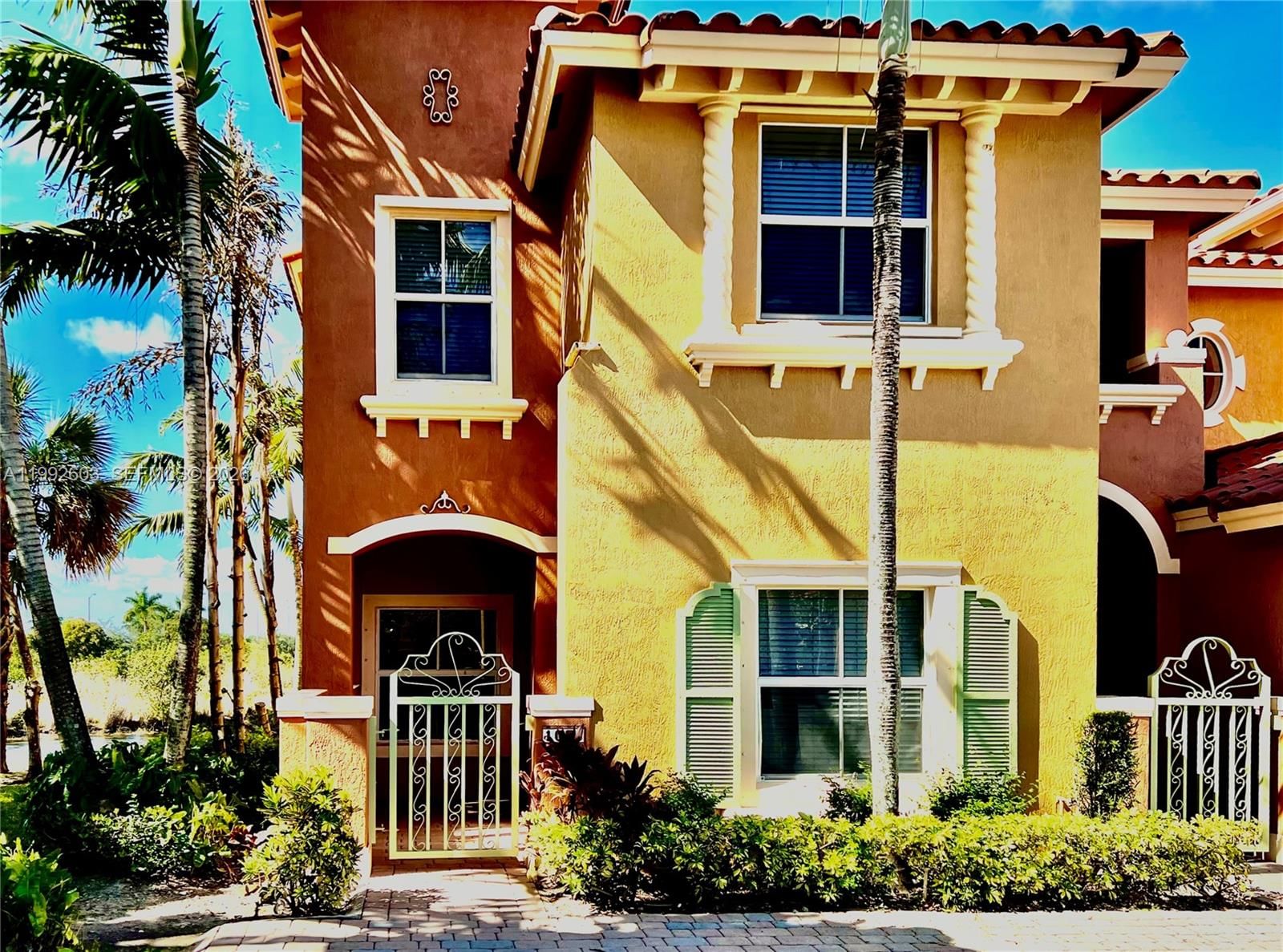 1088 SW 144TH AVE, Unit 801 - 1