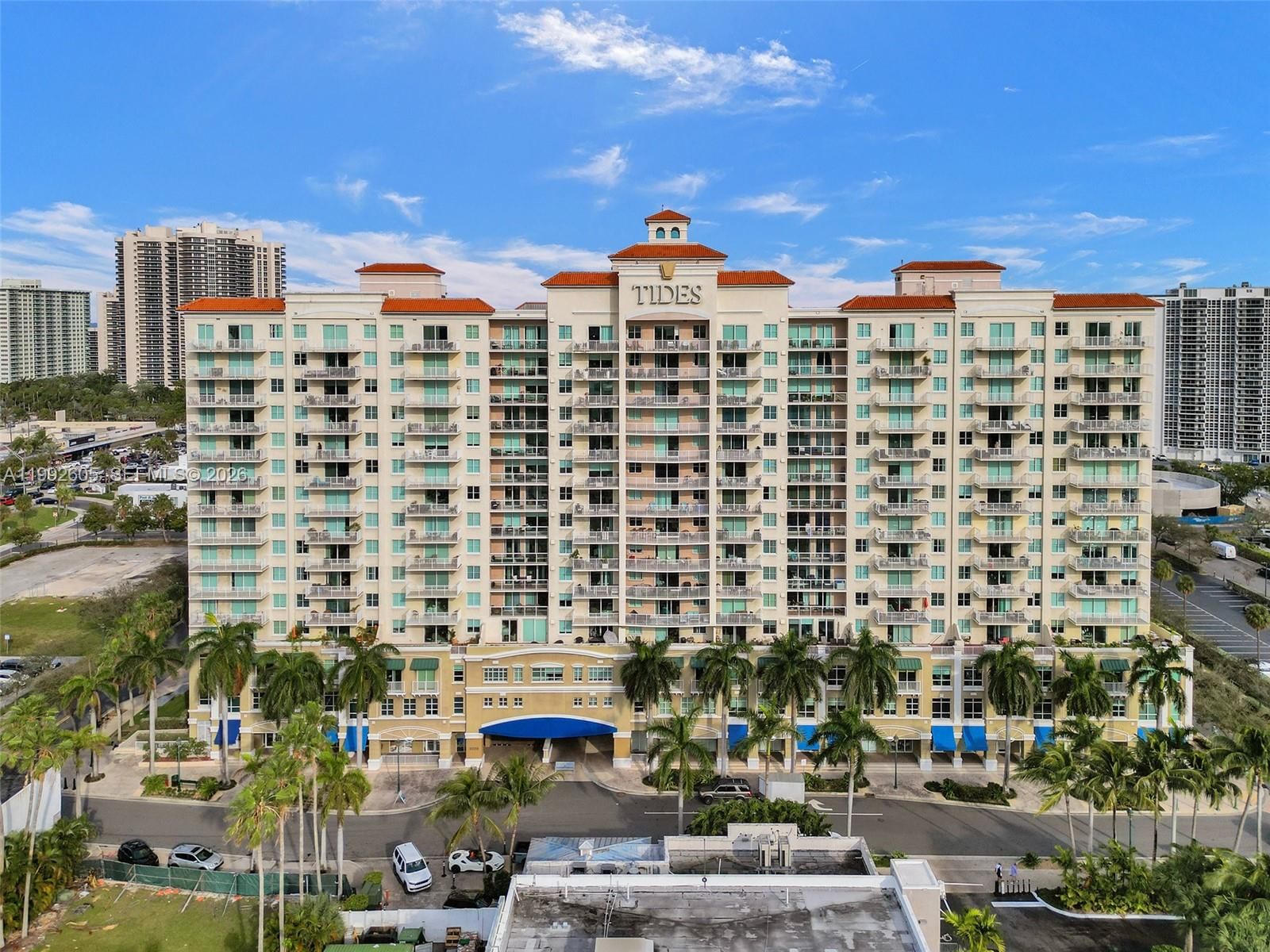 3020 NE 32ND AVE, Unit 1125 - 1