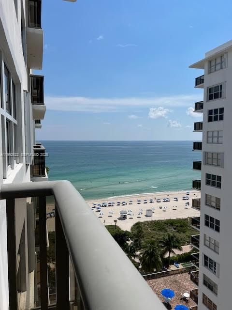 6039 COLLINS AVE, Unit 1506 - 1