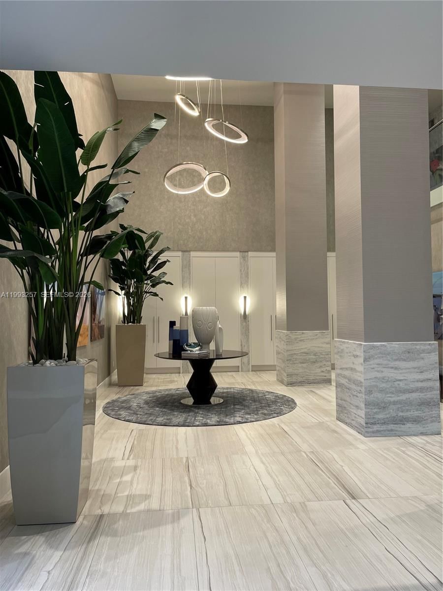 2301 S OCEAN DR, Unit 607 - 1